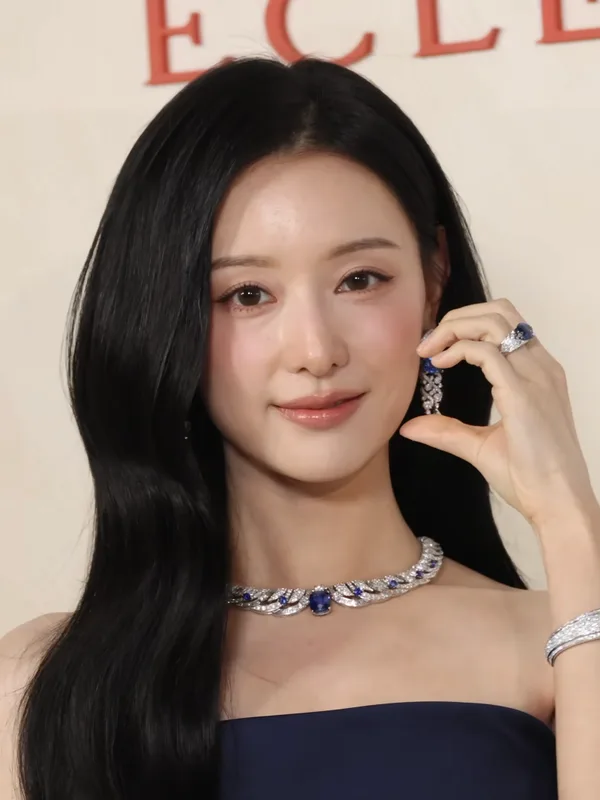 金智媛 演员照片